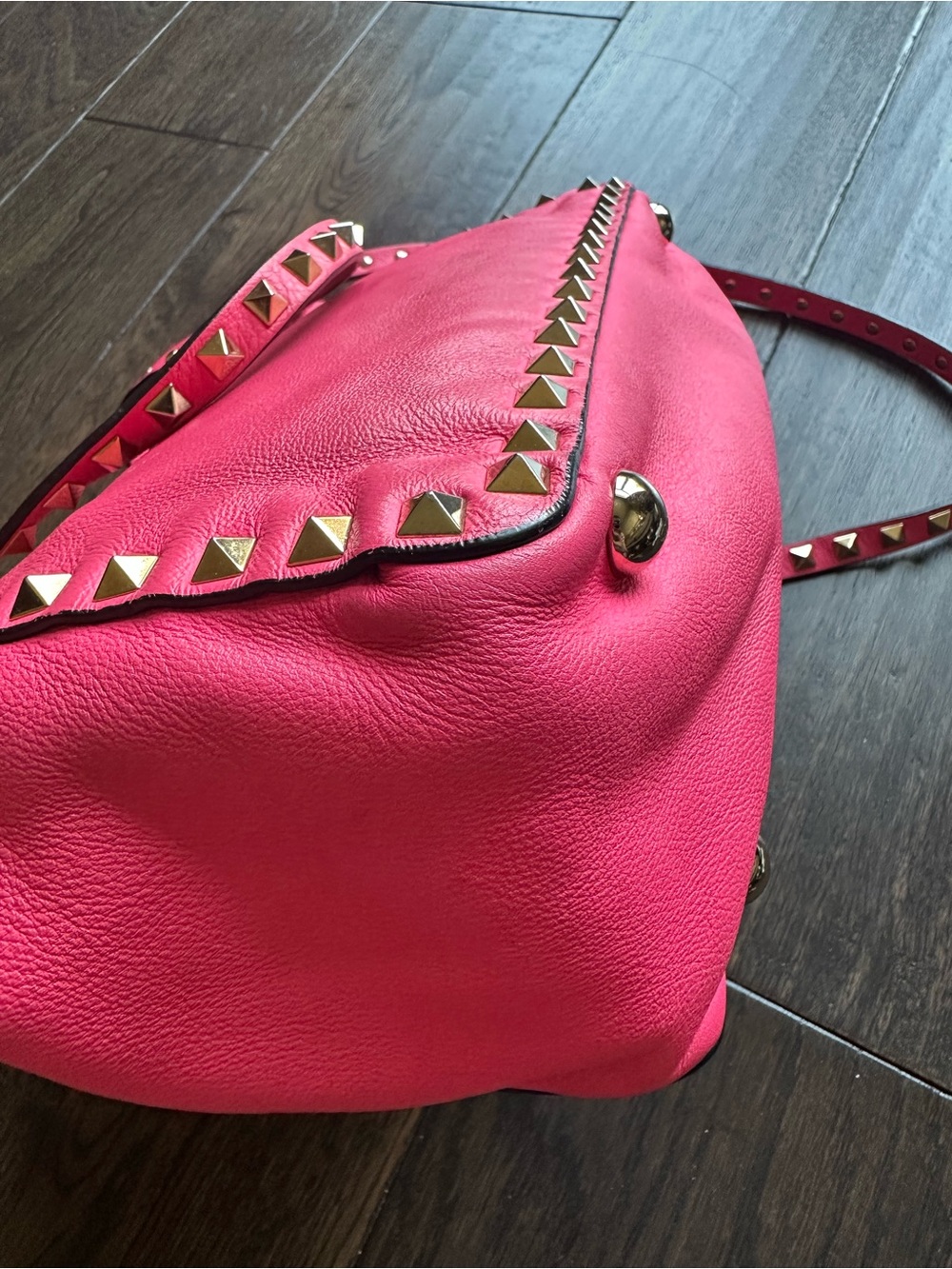 Valentino Garavani Rockstud  Small Leather Tote Bag Pink - Picture 4 of 15